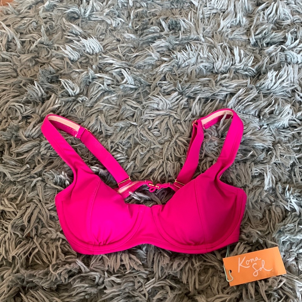 magenta pink push-up bikini top